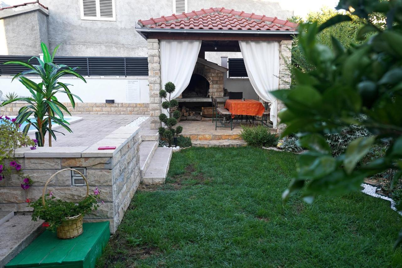 Villa Tago With Heated New Pool Kaštela Exterior foto